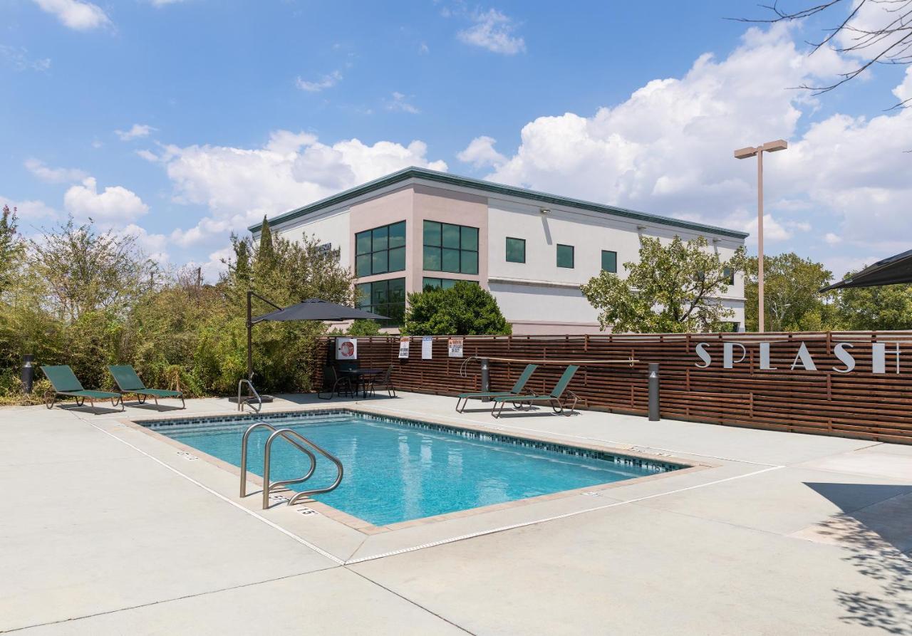 מלון ראונד רוק Wingate By Wyndham And Williamson Conference Center מראה חיצוני תמונה