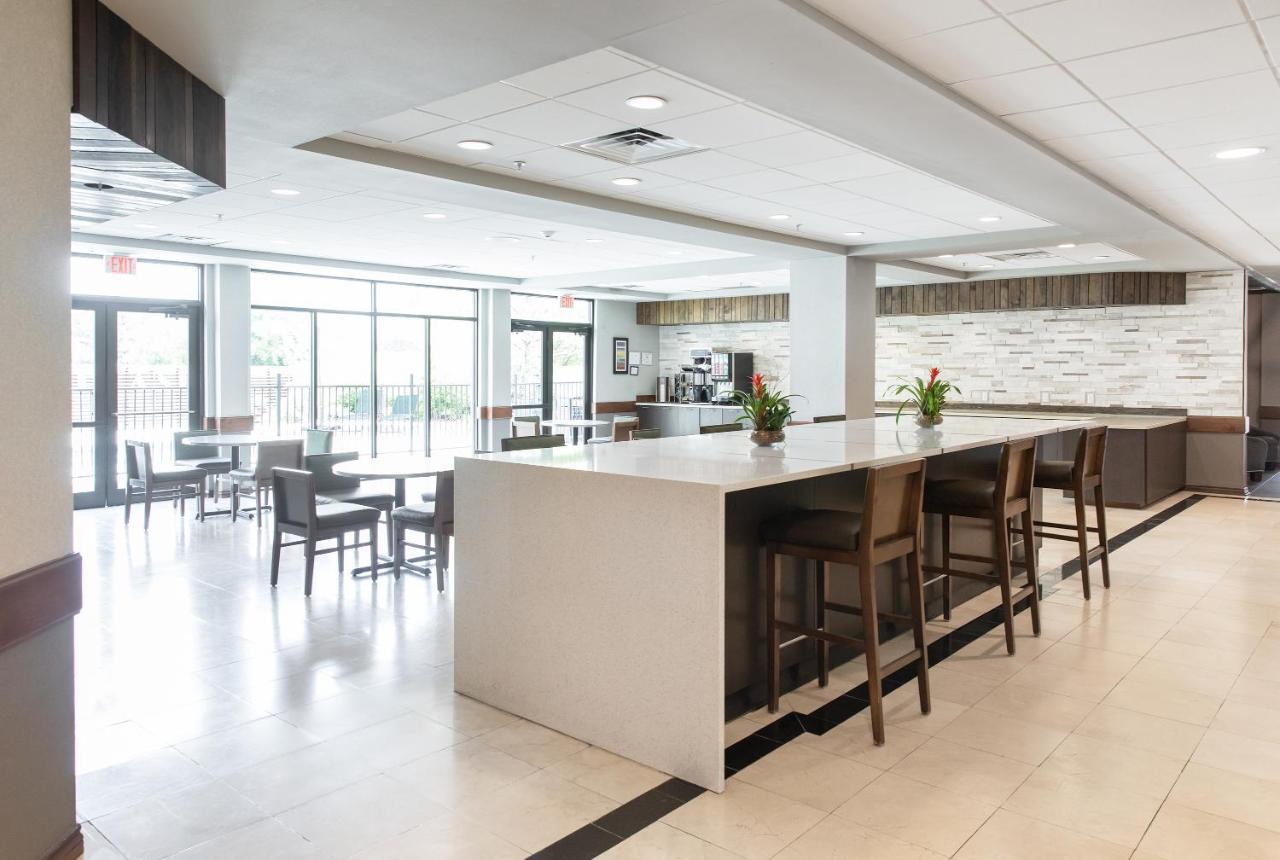 מלון ראונד רוק Wingate By Wyndham And Williamson Conference Center מראה חיצוני תמונה