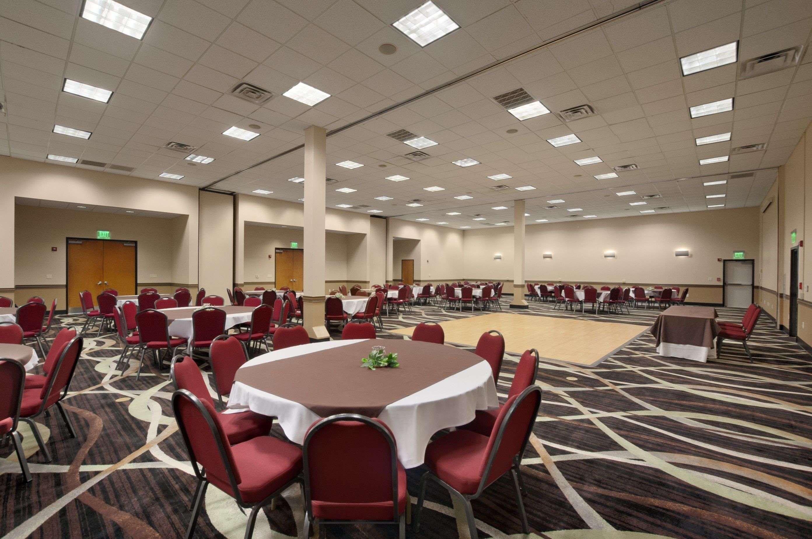 מלון ראונד רוק Wingate By Wyndham And Williamson Conference Center מראה חיצוני תמונה