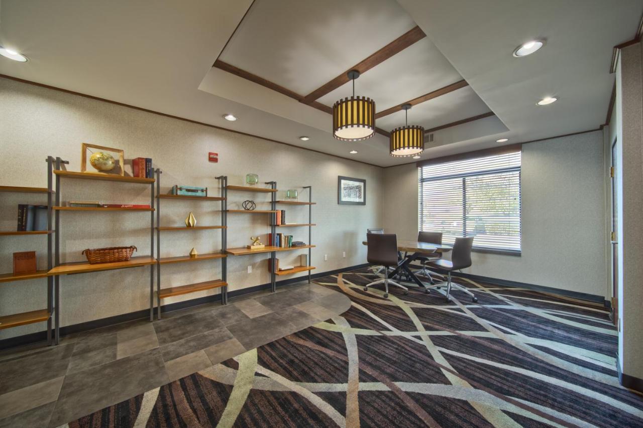 מלון ראונד רוק Wingate By Wyndham And Williamson Conference Center מראה חיצוני תמונה